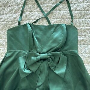 Elegant Green Satin Dress with Bow proom wedding party